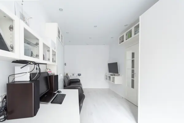 Квартира Маэстро, 2013 год. СПб, пр. Художников