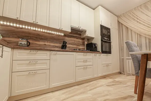 Кухня Виктория (кухня в квартиру)