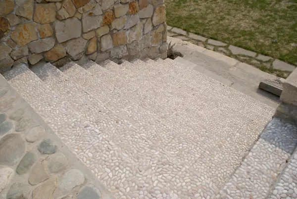 Печь с изразцами