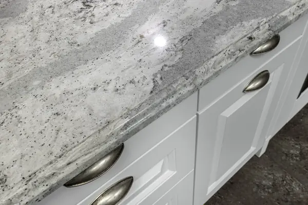 Кухня из Cambria Summerhill