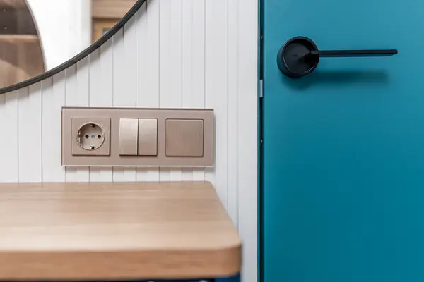 Werkel в новом проекте Евгении и Максима Константиновых, Олеси Деркач