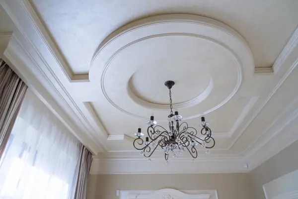 Интерьер дома в классическом стиле (500 кв м)