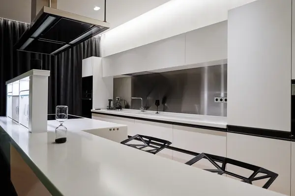 Современная, функциональная, качественная и комфортная кухня