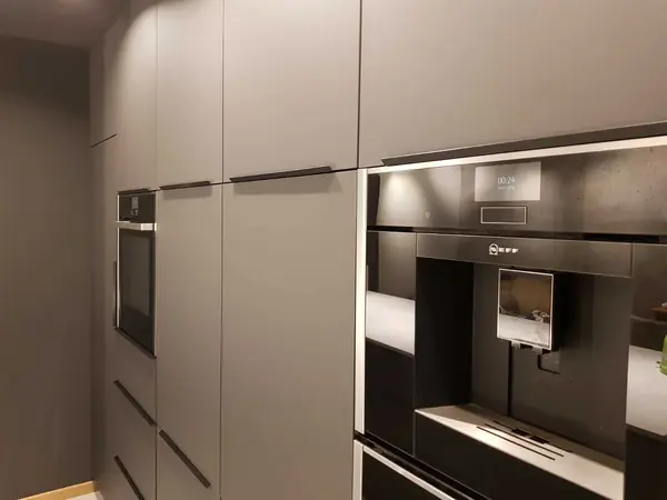 Кухня в современном интерьере