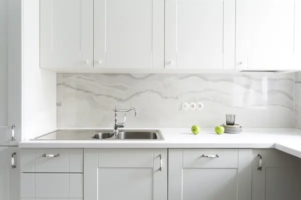 Фотосессия: кухня Холли Голайтли