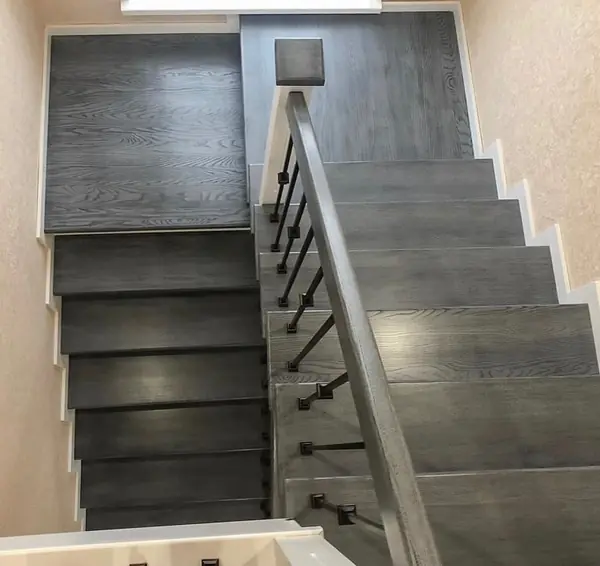 Лестница Юрия в пос. Мещерское