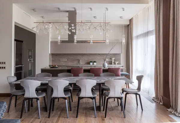 Загородный дом 650 м2