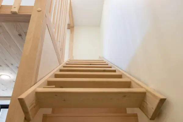 Антресоль (полуэтаж) в детской комнате