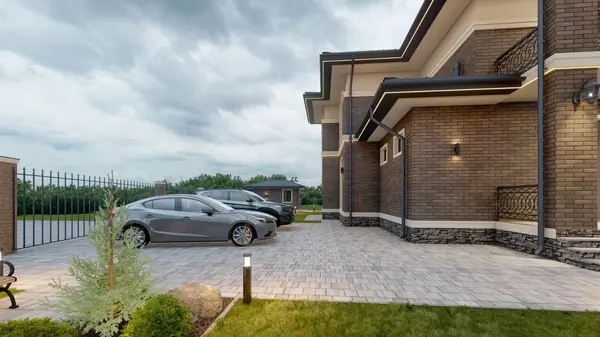 Проект двухэтажного дома в стиле Райта 265 кв.м