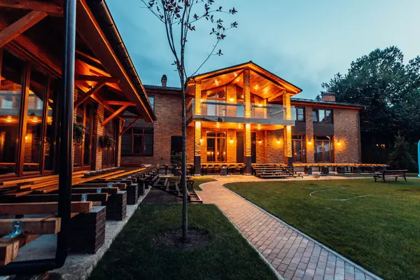 Уютный дом в п. Лесной Городок