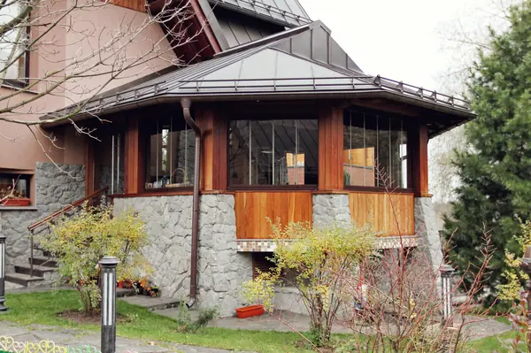 High house whith pool