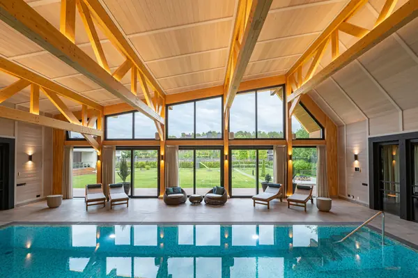 Бассейн и СПА комплекс по технологии фахверк