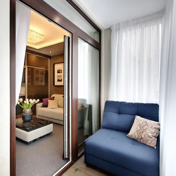 Реализованный проект уютной квартиры-студии 34 м2. Санкт-Петербург. ЖК "Клевер"