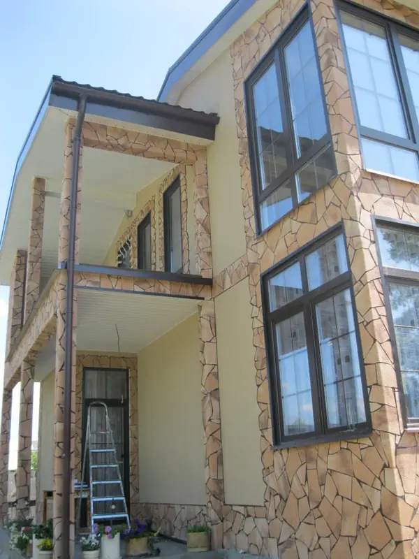 Фасад с гибким камнем