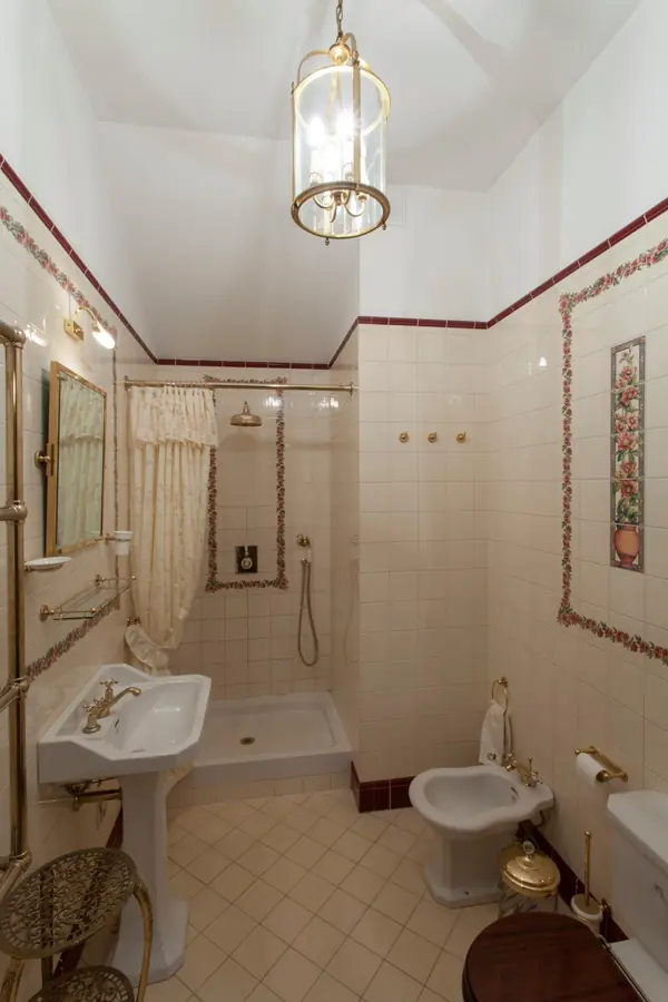 "Свободный дом"