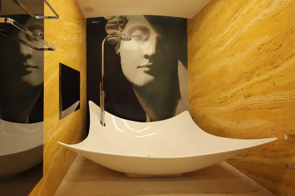 КВАРТИРА на ЯКИМАНКЕ. архитектор ДМИТРИЙ КУЛИШ