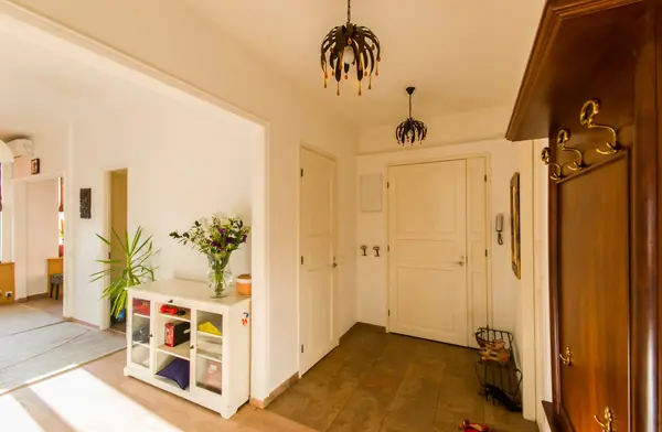 "Шутливый дизайн" - квартира в Москве