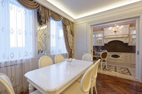 Victoria в теплых тонах