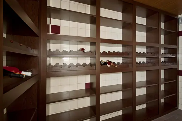 Небольшой погреб