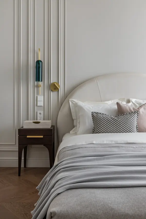 Просторная квартира в светлых оттенках