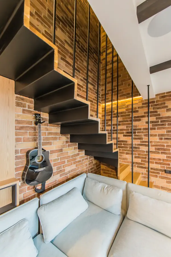 Основание - металл