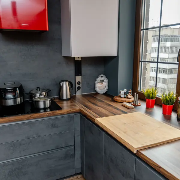 Райский уголок в бетоне в Ростове-на-Дону