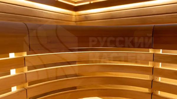 Баня по индивидуальному проекту: фигурные 3D-полки и отделка из термодревесины