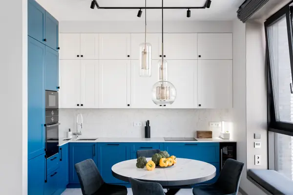 Небесно синий в ЖК Новочеремушкинская 17