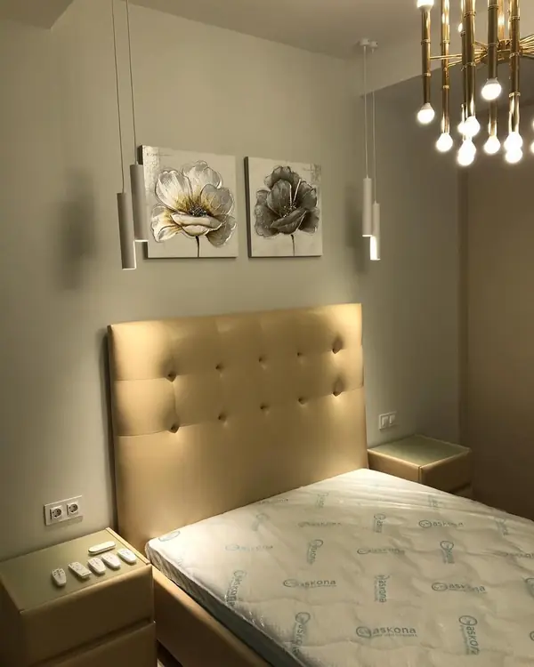 Квартира 105