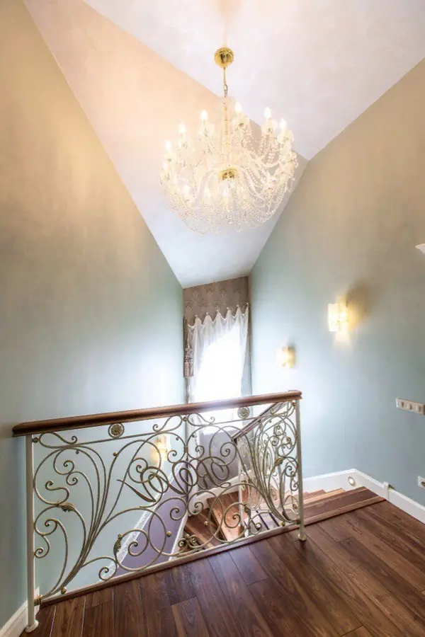 Классика в лиловых тонах