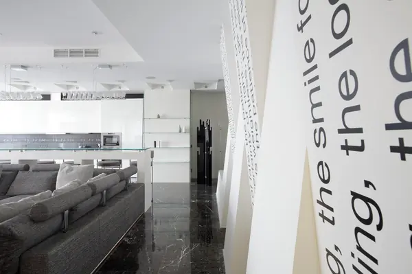 Квартира-студия 170 кв.м