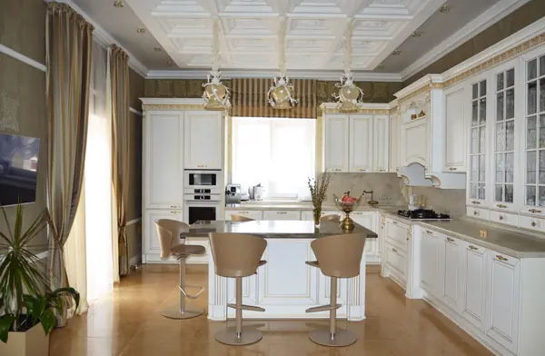 Дом в классическом стиле