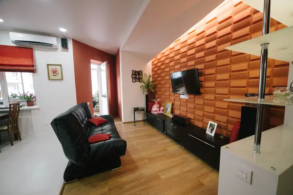 Яркий модернизм