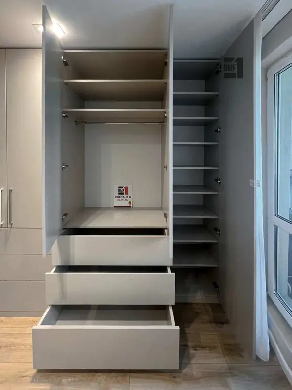 Шкаф модульный распашной