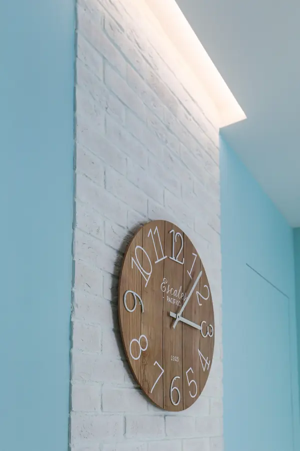 ЖК ЦАРСКАЯ ПЛОЩАДЬ - ЭТЮД С БИРЮЗОВЫМ ОТТЕНКОМ