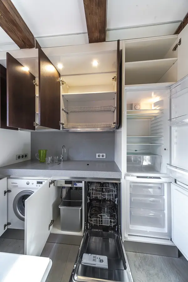 Кухня " Под прикрытием" для передачи "Квартирный ответ" на НТВ