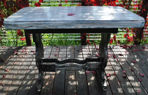 Реставрация и декорирование стола