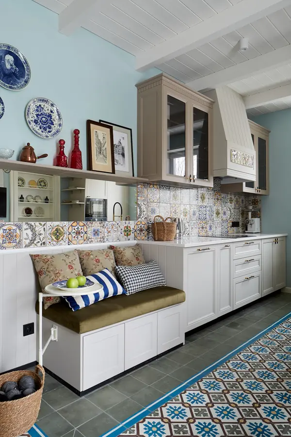 Кухня с котельной в шкафу