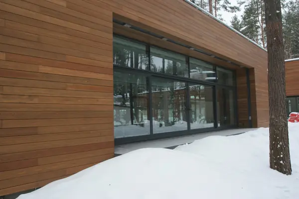 Фасадное остекление Бенилюкс