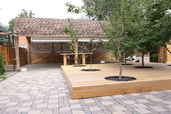 Не обычная архитектура Красноярска - дом на берегу Енисея