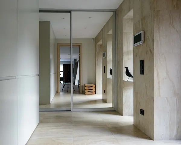 Интерьер жилого дома на ул. Мадридской