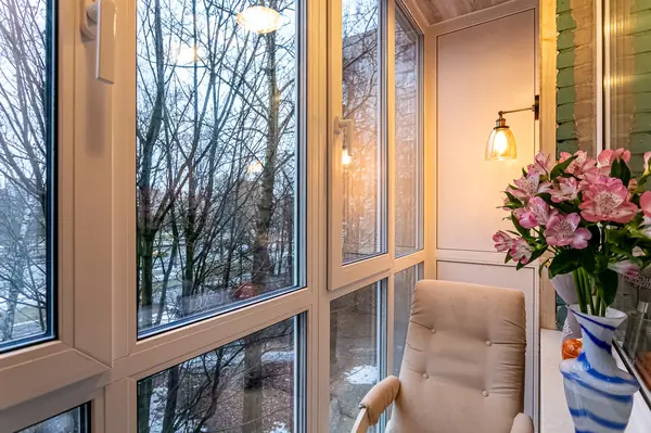 Остекление Балконов и лоджий с отделкой