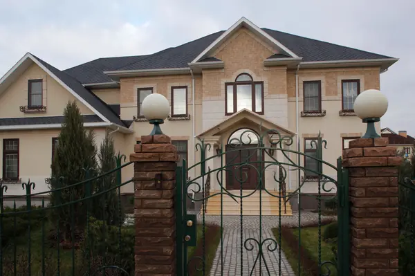 Коттедж на Новой Риге