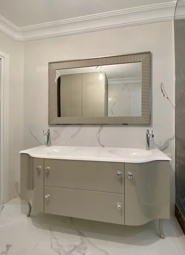 Тумба в ванную комнату.