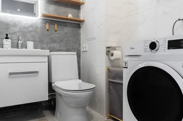 Парадный ансамбль, 2евро, 32м2