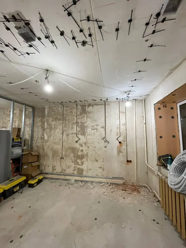 Капитальный ремонт двухкомнатной квартиры 56 м2 на Кораблестроителей 19. (2025г)