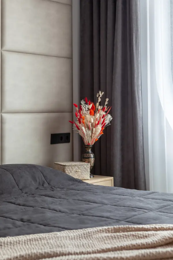 Квартира в ЗИЛАРТ с красной дверью