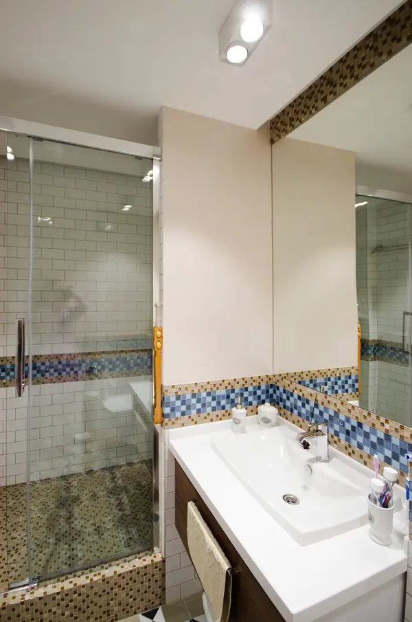 Яркие краски в Малевиче