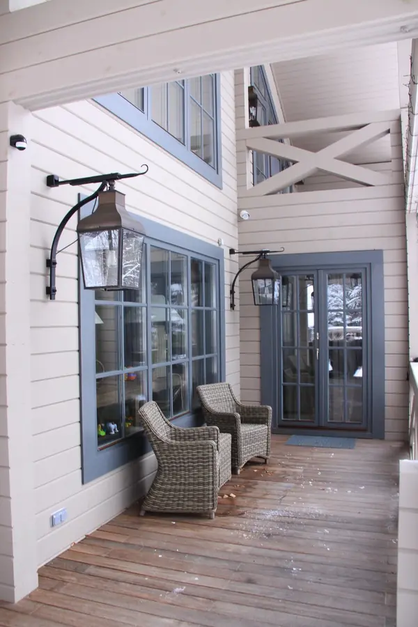 Зимняя Сказка, Дом из клееного бруса "Бекаль".