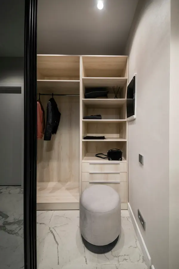 Однокомнатная квартира для молодой девушки. Ижевск, ЖК "Облака", 44 кв.м.